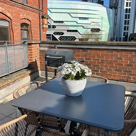 Central Leeds Townhouse With Private Roof Garden Sleeps 4 エクステリア 写真