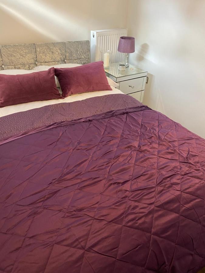 Central Leeds Townhouse With Private Roof Garden Sleeps 4 エクステリア 写真