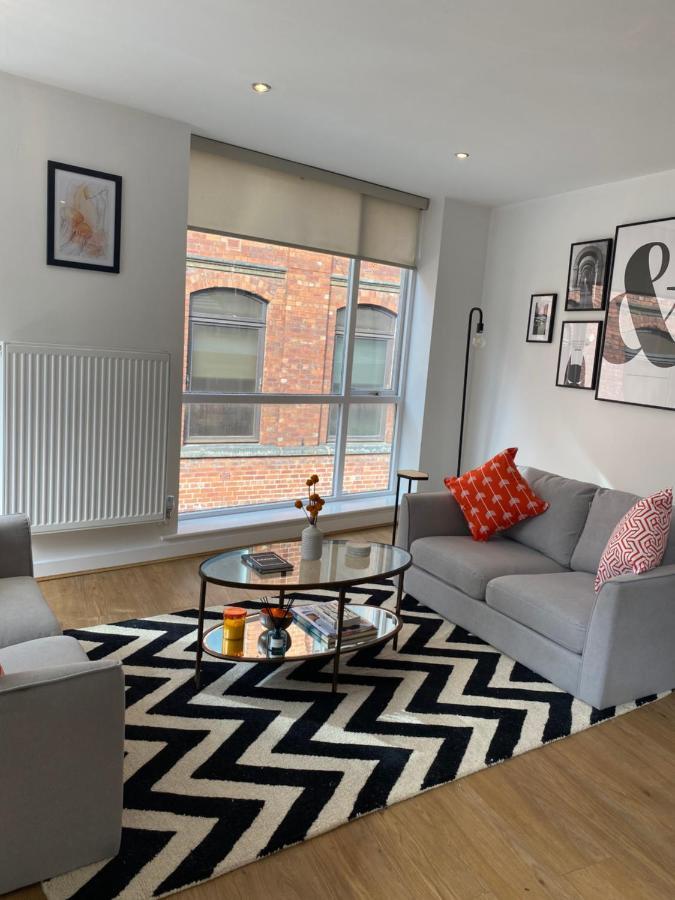 Central Leeds Townhouse With Private Roof Garden Sleeps 4 エクステリア 写真